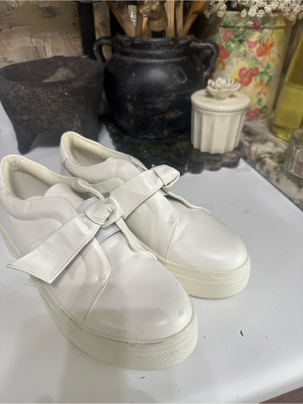 Lulus White Women's Platform Sneaker with bow Strap